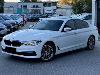 BMW 5 Series foto 5