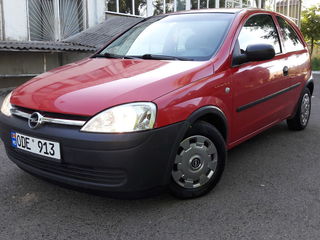 Opel Corsa foto 1