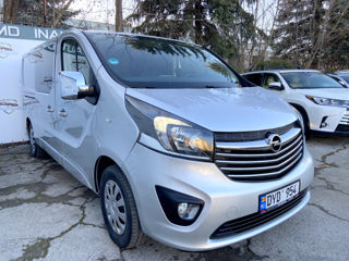 Opel Vivaro foto 3