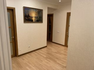 Apartament cu 2 camere, 90 m², Ciocana, Chișinău foto 3