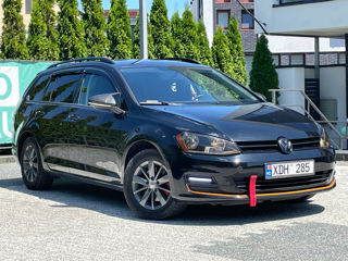 Volkswagen Golf foto 1