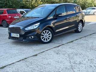 Ford S-Max foto 3