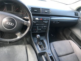 Audi A4 foto 6