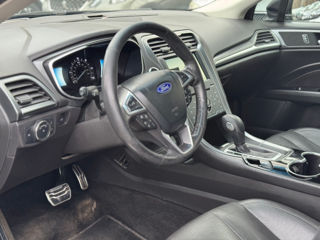 Ford Fusion foto 9