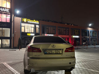 Lexus IS Series foto 4