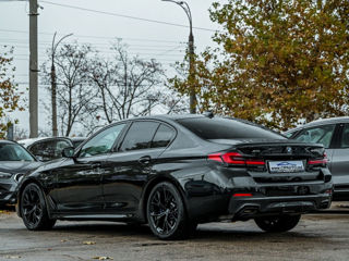 BMW 5 Series foto 5