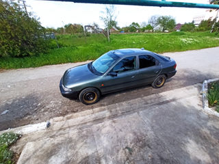 Ford Mondeo foto 7