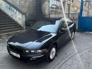 Mitsubishi Galant