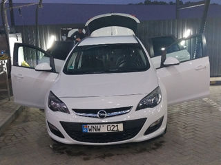 Opel Astra foto 2