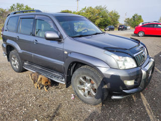 Toyota Land Cruiser Prado foto 2