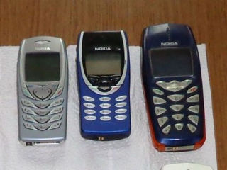 Nokia 6100 GSM: 900 1800 1900 Классика 2002 год - Nokia 8210 Классика 1999 год - Nokia 3510i 2002 г