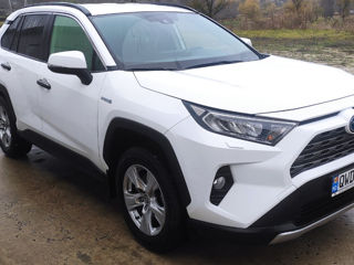 Toyota Rav 4 foto 1