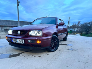 Volkswagen Vento foto 1