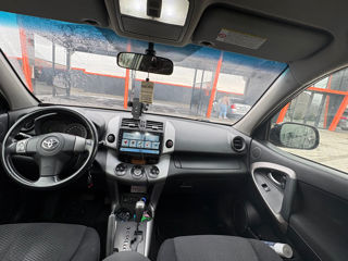 Toyota Rav 4 foto 6