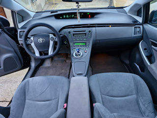 Toyota Prius foto 8