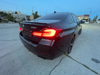 BMW 5 Series фото 6