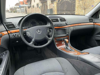 Mercedes E-Class foto 4