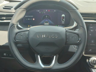 Lynk & Co 01 foto 8