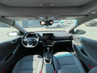 Hyundai IONIQ foto 7