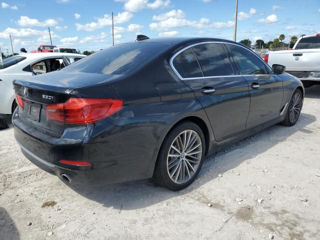 BMW 5 Series foto 4