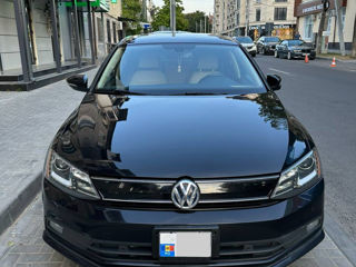 Volkswagen Jetta foto 2