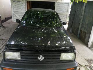 Volkswagen Jetta foto 1