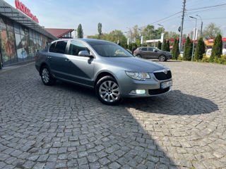 Skoda Superb фото 4