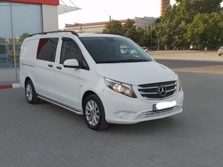 Mercedes Vito foto 2