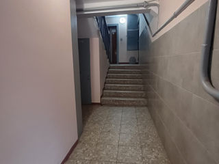 Apartament cu 3 camere, 85 m², Ciocana, Chișinău foto 3