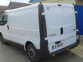 Renault trafic foto 3