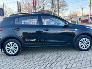 KIA Rio X-Line foto 3