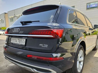 Audi Q7 foto 2