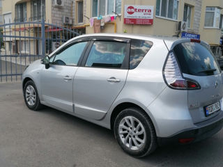 Renault Scenic foto 3