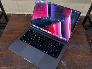 Macbook Pro 14 M1 Pro 16gb ram / 1000gb ssd foto 3