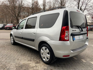 Dacia Logan foto 4