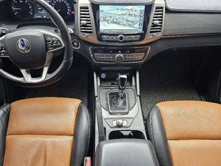 Ssangyong Rexton foto 6