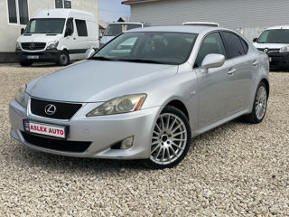 Lexus IS Series