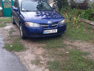 Nissan Almera foto 3