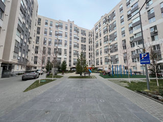 Apartament cu 2 camere, 62 m², Botanica, Chișinău foto 11