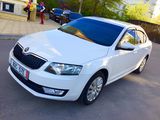 Skoda Octavia foto 1