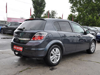 Opel Astra foto 4