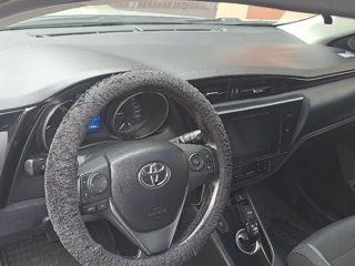 Toyota Auris foto 6