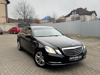 Mercedes E-Class foto 2