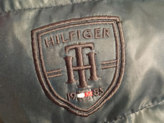 Длинный женский пуховик Tommy Hilfiger foto 5