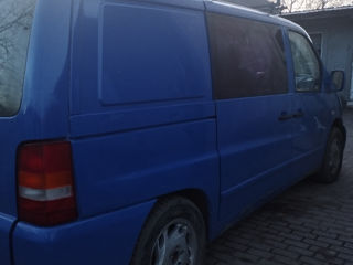 Mercedes Vito foto 3