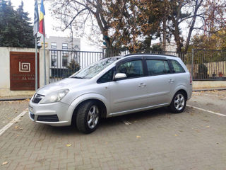 Opel Zafira foto 4