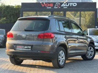 Volkswagen Tiguan foto 3