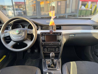 Skoda Superb foto 5