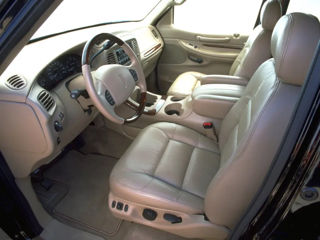 lincoln navigator(1998-2002),orce pesa.dezmembrez.motor.cutie.razdatca.electrica.salon e.t.c. foto 4