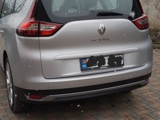 Renault Grand Scenic foto 2